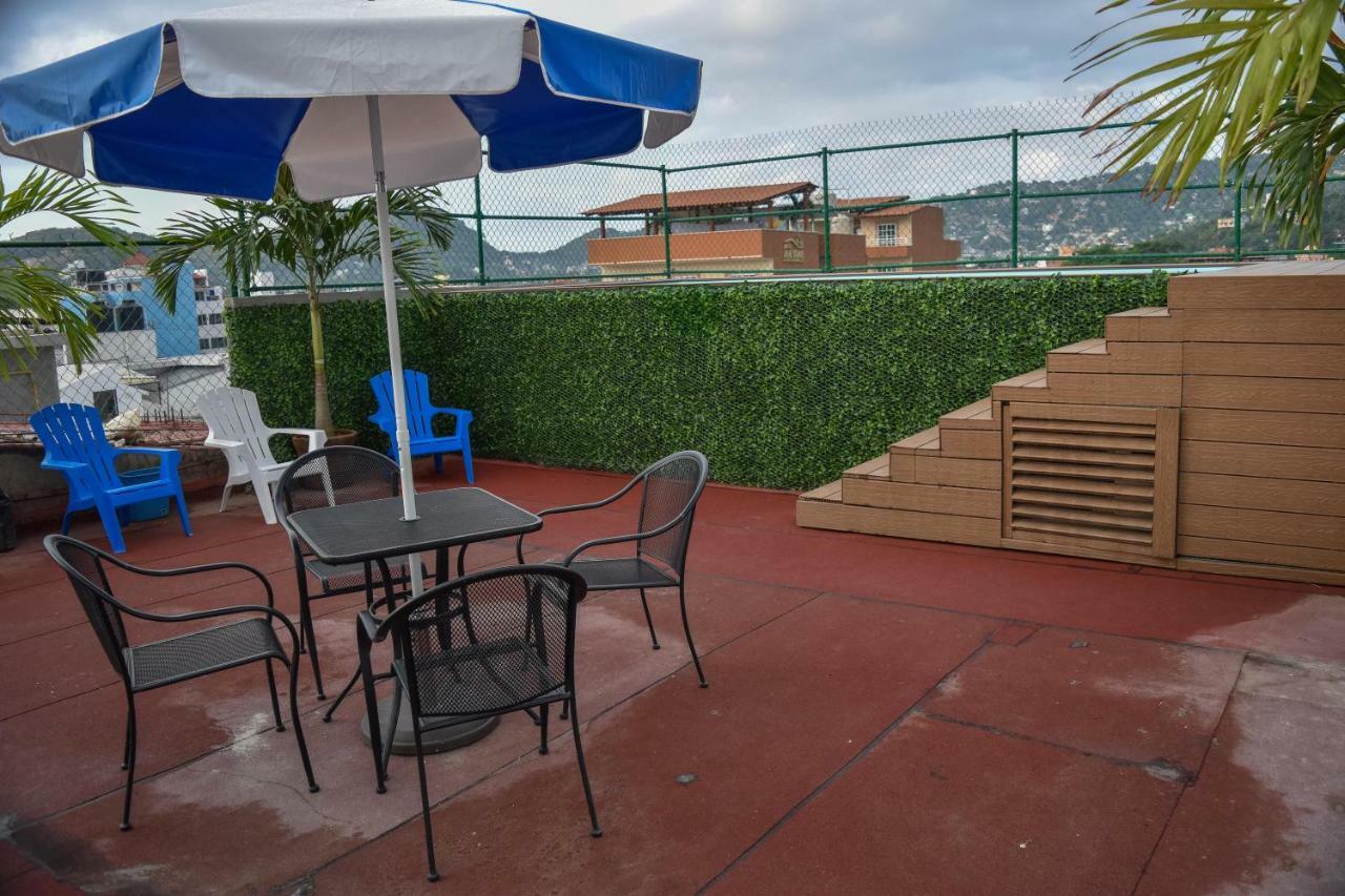 Hotel Gaby Inn Zihuatanejo Ngoại thất bức ảnh
