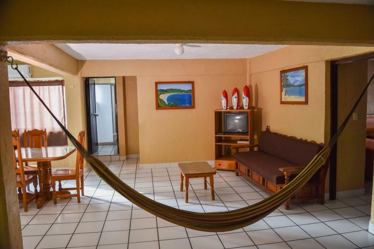 Hotel Gaby Inn Zihuatanejo Ngoại thất bức ảnh