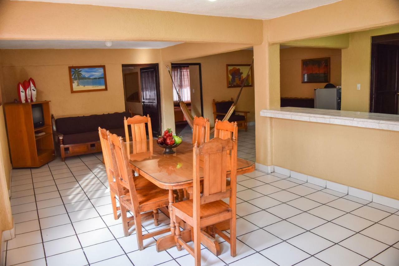 Hotel Gaby Inn Zihuatanejo Ngoại thất bức ảnh